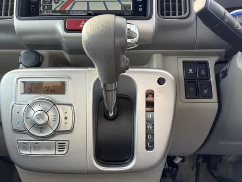 Nissan Clipper Rio