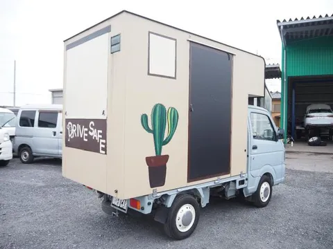 Nissan Clipper Truck