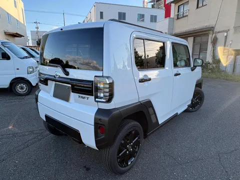 Daihatsu Taft