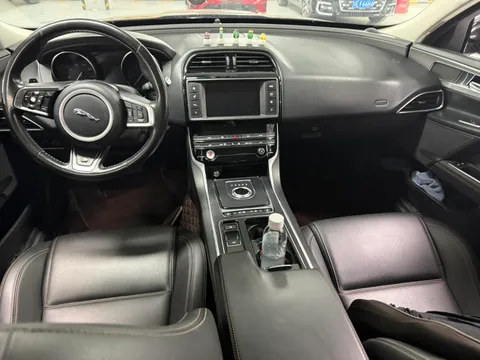 Jaguar XEL