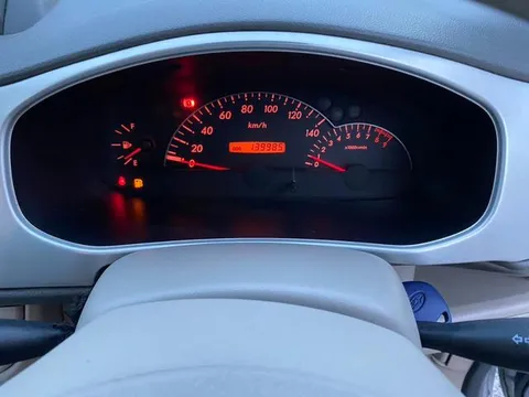 Subaru R2