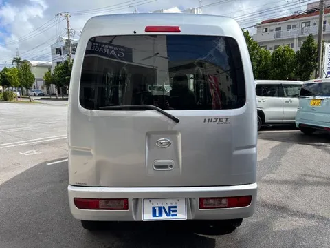 Daihatsu Hijet Cargo