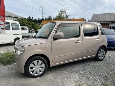 Daihatsu Mira Cocoa