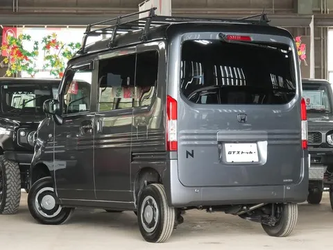 Honda N-VAN Plus Style
