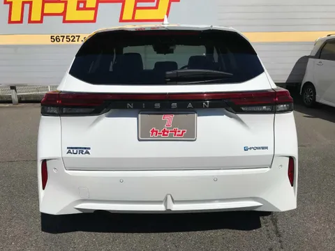 Nissan Note Aura