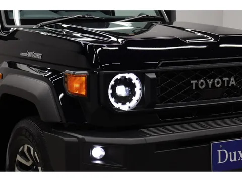 Toyota Land Cruiser 70