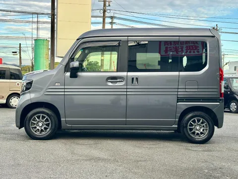 Honda N-VAN Plus Style