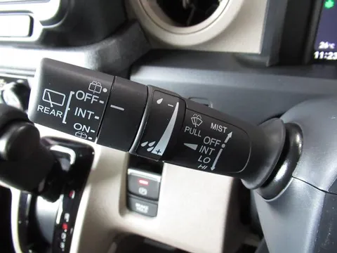 Honda N-BOX Joy