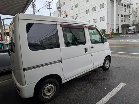 Daihatsu Hijet Cargo