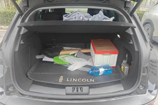 Lincoln Corsair