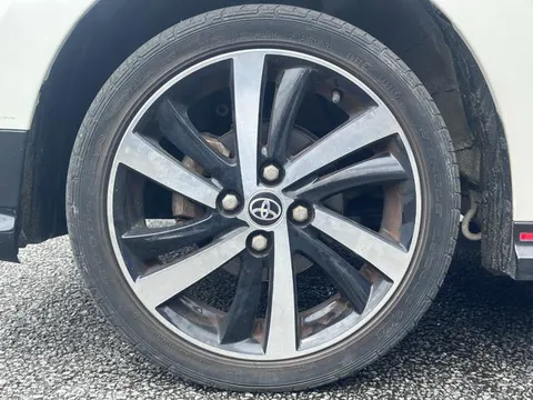 Toyota Pixis Joy