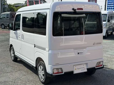 Daihatsu Atrai