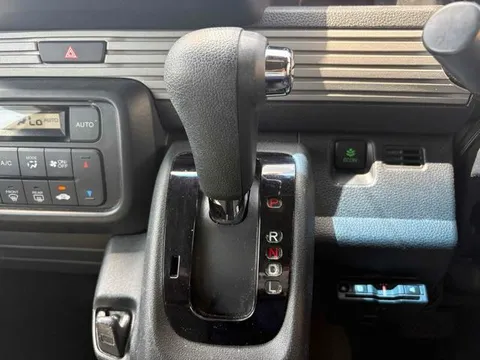 Honda N-VAN Plus Style