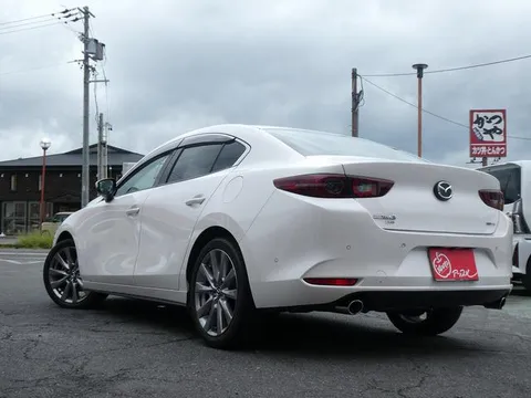Mazda MAZDA3 Sedan