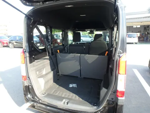 Honda N-VAN Plus Style