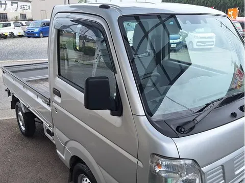 Nissan Clipper Truck