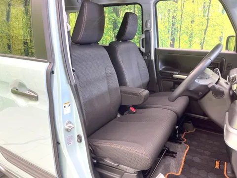 Suzuki Spacia Gear