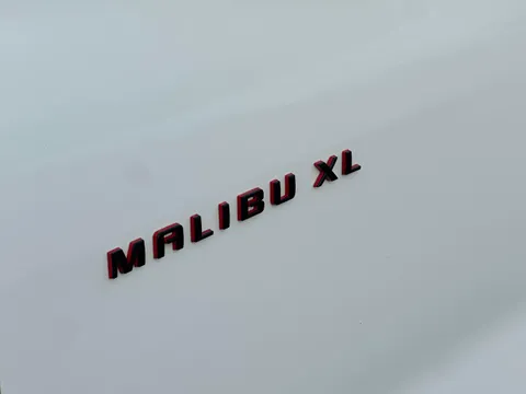 Chevrolet Malibu XL