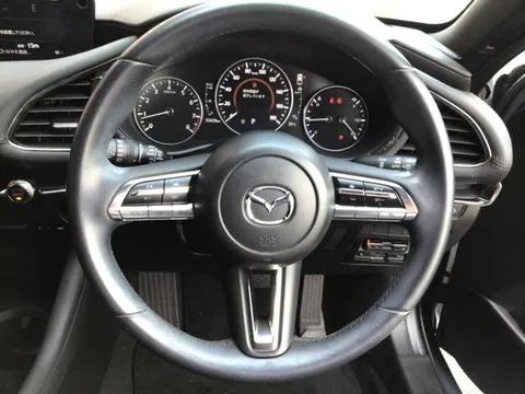 Mazda MAZDA3 Fastback