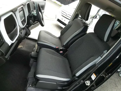 Mazda Flair Crossover
