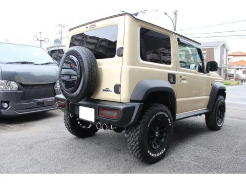 Suzuki Jimny Sierra