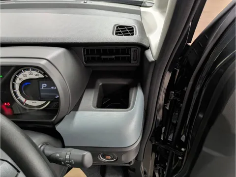 Suzuki Spacia Base