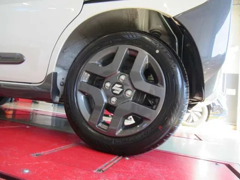 Suzuki Spacia