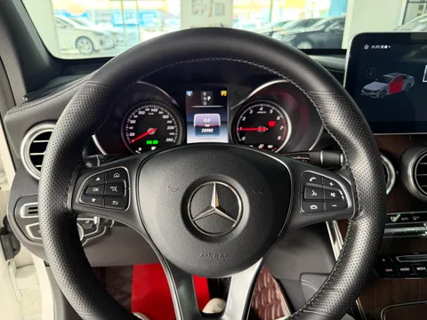 Mercedes-Benz Mercedes-Benz GLC