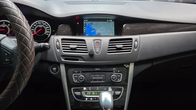Renault SM5