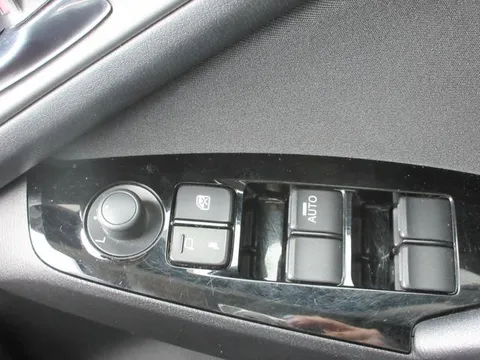 Mazda Axela Sport
