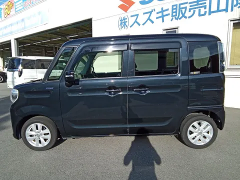 Suzuki Spacia