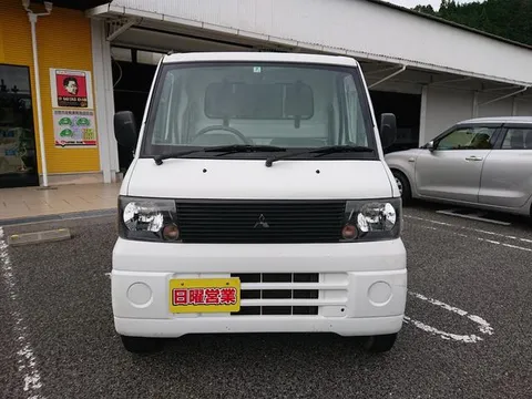 Mitsubishi Minicab Truck
