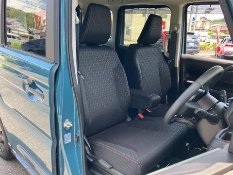 Suzuki Spacia Gear
