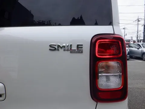 Suzuki Wagon R Smile