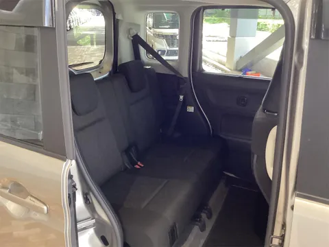 Suzuki Spacia Custom