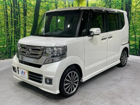 Honda N-BOX Custom