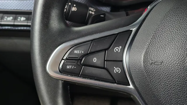 Renault XM3