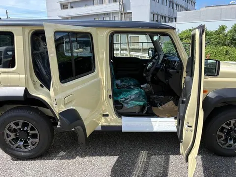 Suzuki Jimny Nomade