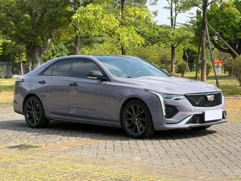 Cadillac CT4