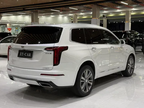 Cadillac XT6
