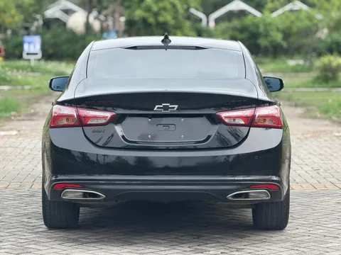 Chevrolet Malibu XL