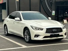 Infiniti Q50L
