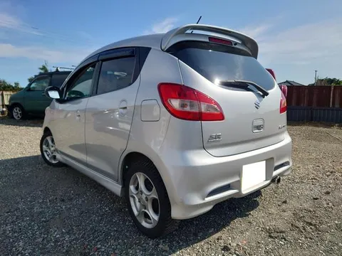 Suzuki Cervo