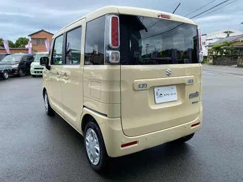 Suzuki Spacia