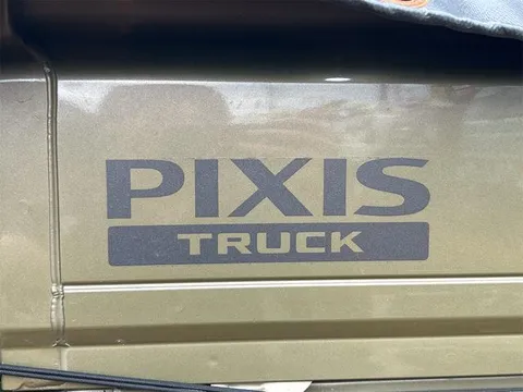 Toyota Pixis Truck