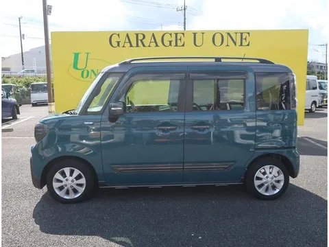 Suzuki Spacia Gear