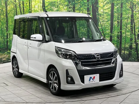 Nissan Dayz Roox