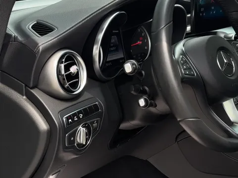 Mercedes-Benz Mercedes-Benz GLC
