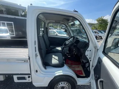 Nissan Clipper Truck