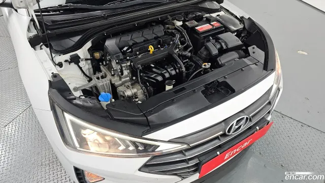 Hyundai Elantra (Avante)